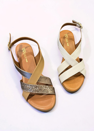 Sandali Donna Marroni in Vera Pelle Tacco Basso