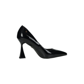 Pumps aus Lackleder. 6cm Absatz.
